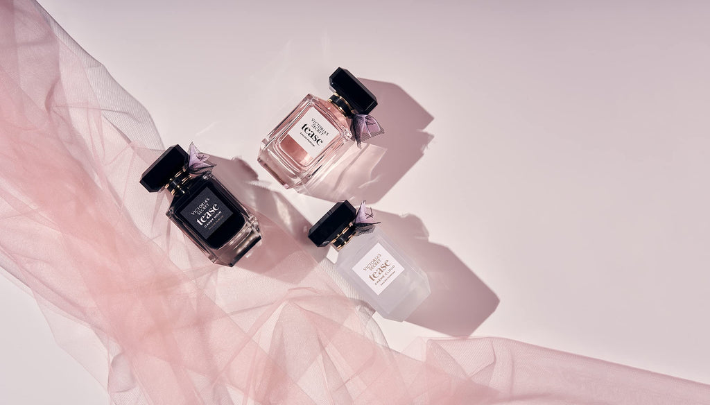 Victoria's Secret Tease Eau de Parfum, Notes of White Gardenia, Anjou Pear & Black Vanilla, Perfumes for Women (1.7 oz)