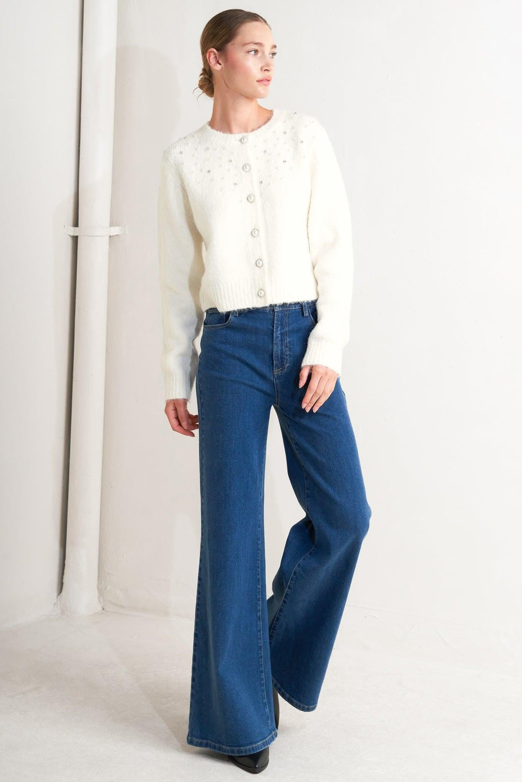 ANGEL TOUCH SWEATER KNIT CARDIGAN