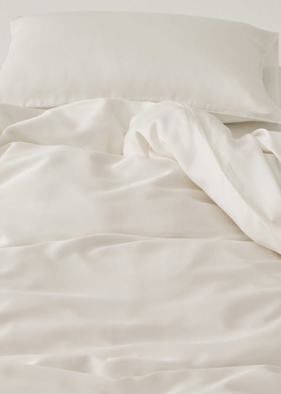 Adeline Pastel Silky Cooling TENCEL™ Bedding Set / White