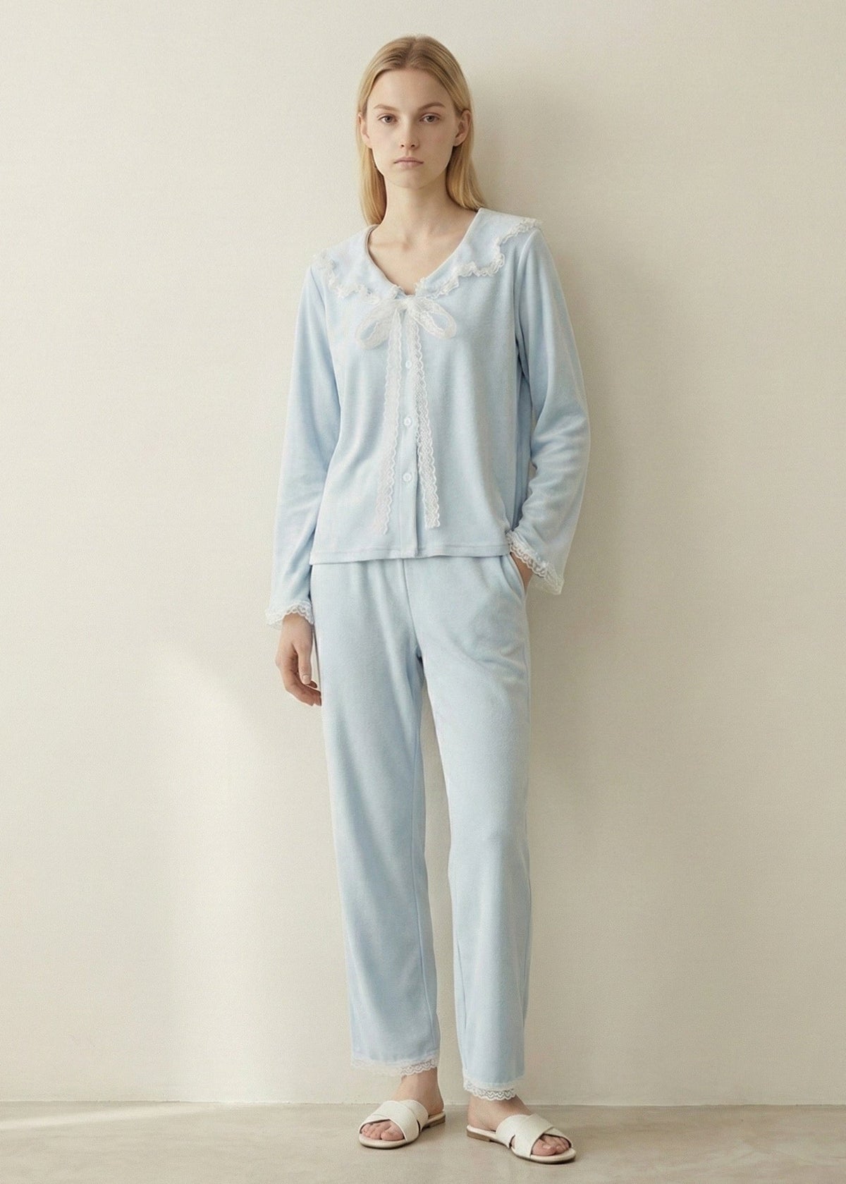 Rosy Velvet Coquette Lace Pajama Set / Pink